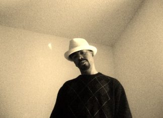 Elliot Fernandez – Cold $ummer, Hot Winter (Explicit version) Elliot Fernandez - Cold $ummer, Hot Winter (Explicit version)