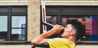 Sam Comfort – Figaro (Aminé “Reel It In” Remix) Sam Comfort - Figaro (Aminé "Reel It In" Remix)