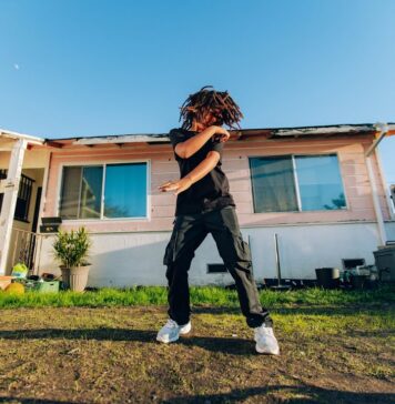 LaRussell – I’m From The Bay: The Good Compenny Revolution