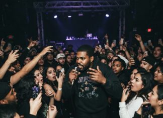Jay Electronica Jumps Into L.A. Crowd After Being Booed by Fans